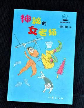 暴雪导致旅客滞留，机场大巴半夜运行30趟服务旅客