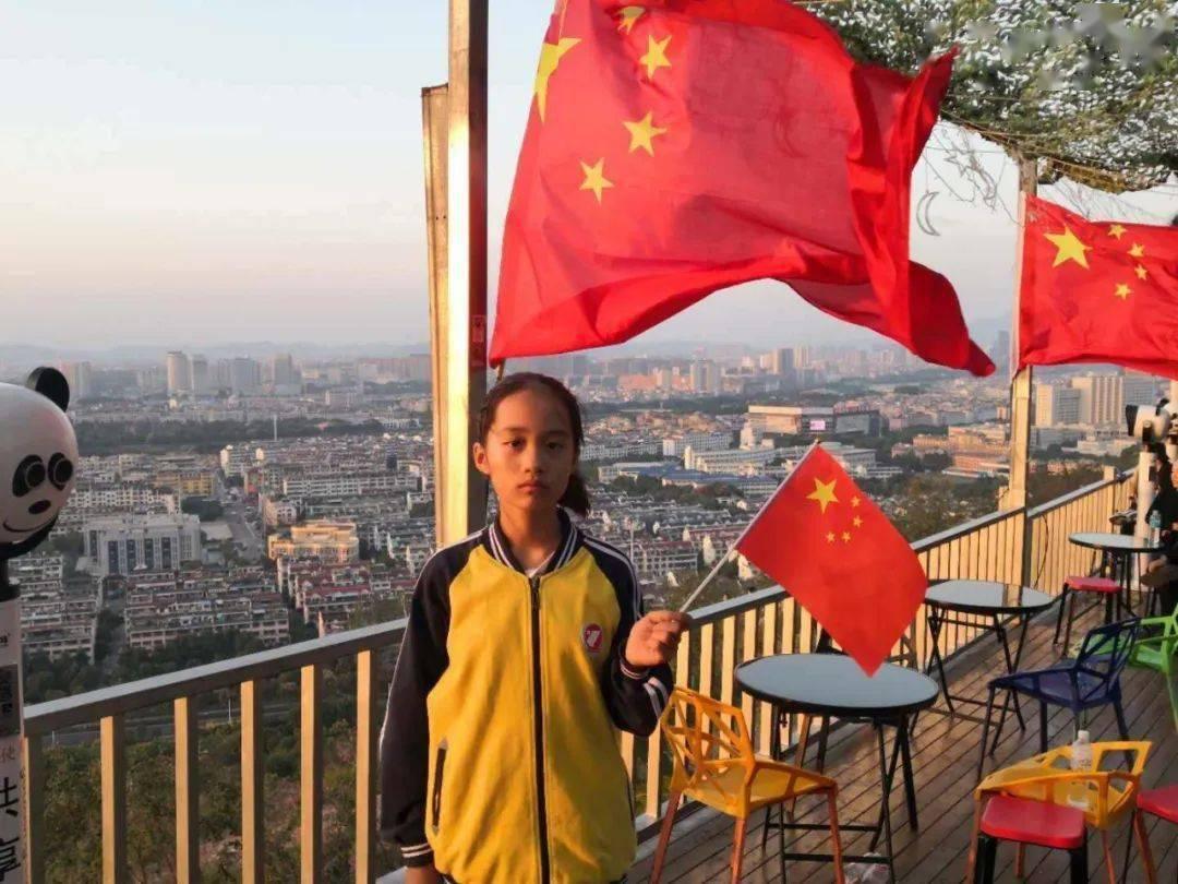 逃出林中村