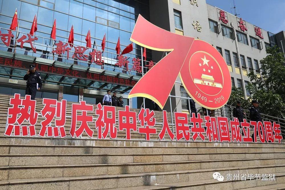 特朗普强势回归,吓坏两国领导人,唯一能阻止他的,只剩一个地方