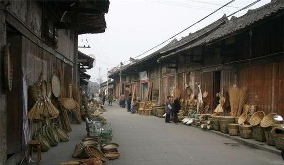 逃出田园庭院